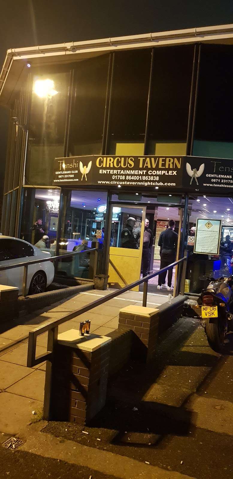 Circus Tavern | Meads Corner, Purfleet RM19 1TS, UK | Phone: 01708 864001