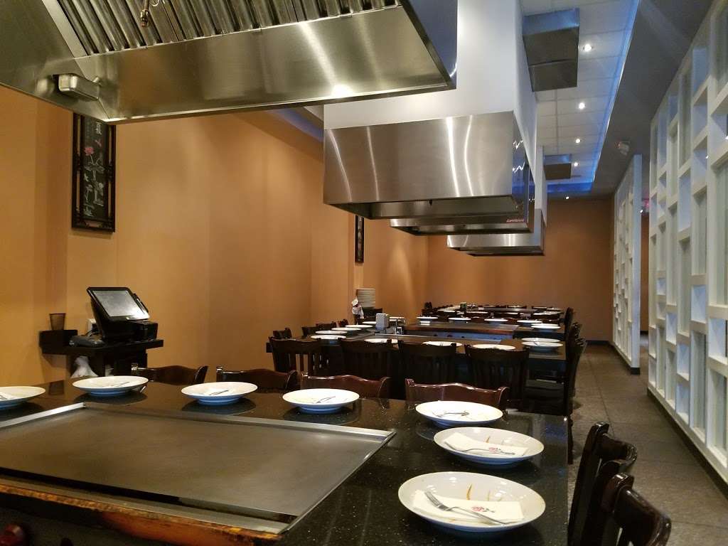 Mizuki Asian Fusion and Hibachi | 1033 US-46, Ledgewood, NJ 07852, USA | Phone: (973) 584-8880