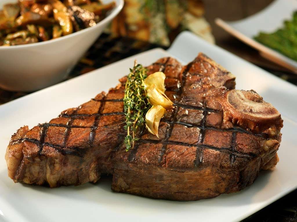 Twin Creeks Steakhouse | 3333 Blue Diamond Rd, Las Vegas, NV 89139, USA | Phone: (702) 263-7777