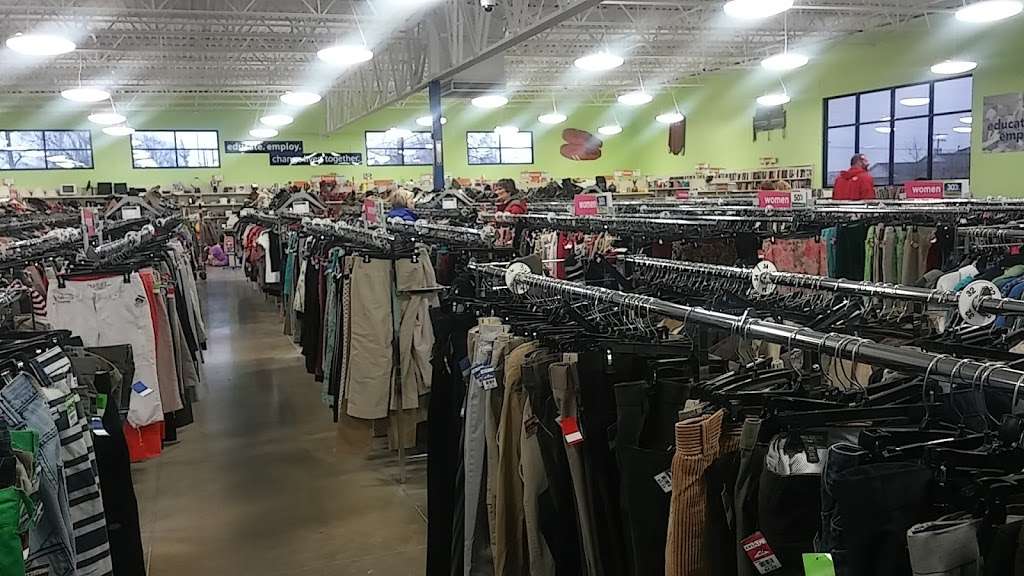 Goodwill Store | 3724 Shady Ln, Plainfield, IN 46168, USA | Phone: (317) 839-9212