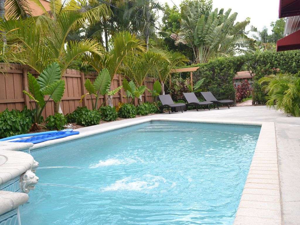 Villa Tunis - Luxury Vacation rentals Ft. Lauderdale, South Flor | 416 Farmington Drive,Plantation, FL, Plantation, FL 33317, USA | Phone: (954) 591-9002