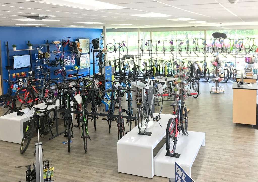 Columbus Cycling & Fitness | 833 16th St, Columbus, IN 47201, USA | Phone: (812) 372-7486