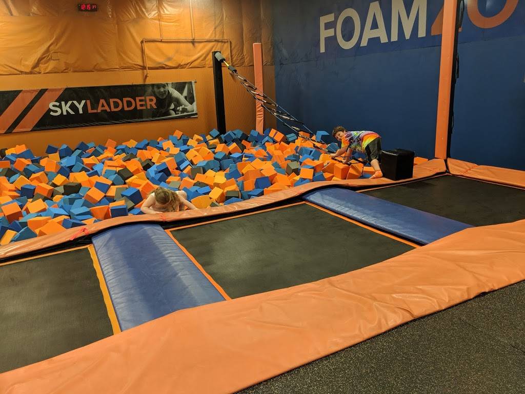 Sky Zone Trampoline Park | 5000 E E 4th Plain Blvd Suite C100, Vancouver, WA 98661 | Phone: (503) 433-3939