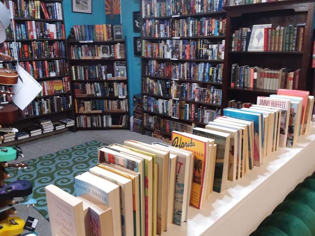 Turning Pages Book Lounge | 119 Atlantic Ave, Ocean View, DE 19970 | Phone: (302) 402-3113