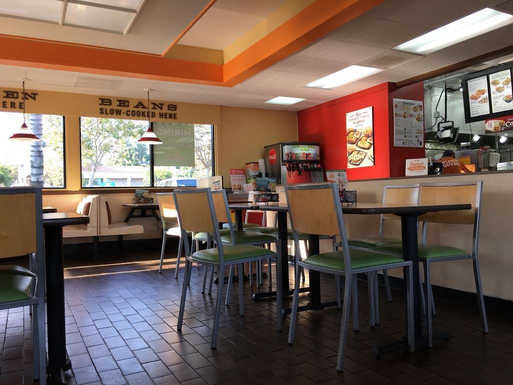 Del Taco | 6799 Carnelian St, Rancho Cucamonga, CA 91701 | Phone: (909) 980-1644