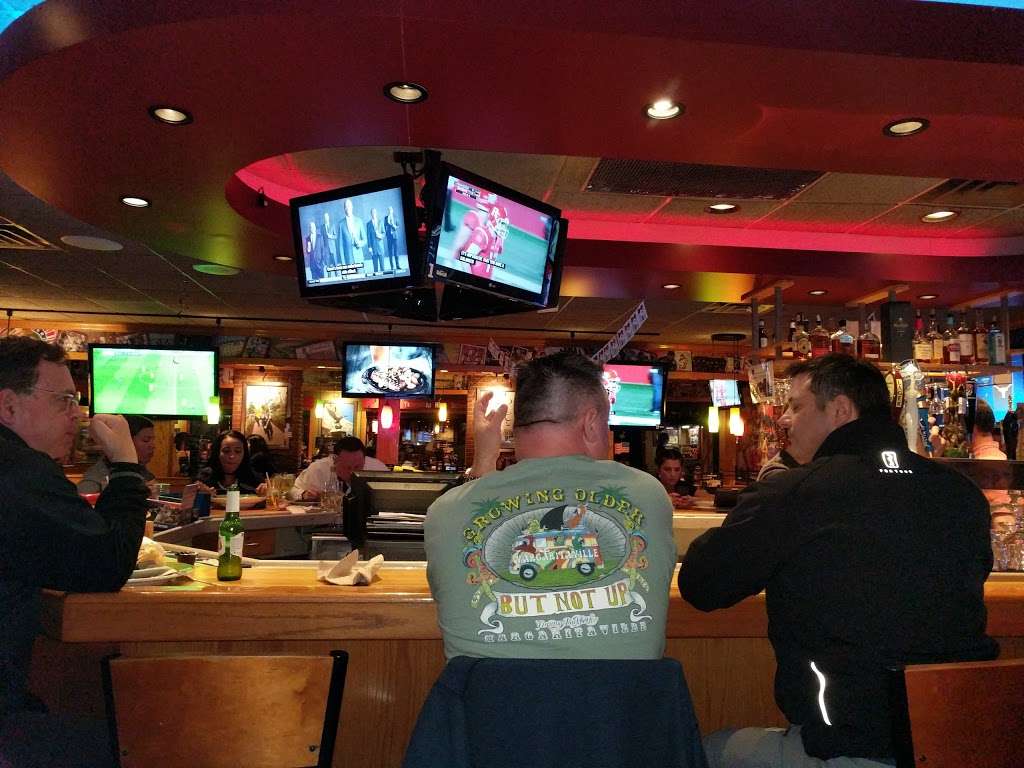 Applebees Grill + Bar | 14 Park Rd, Tinton Falls, NJ 07724, USA | Phone: (732) 935-1158