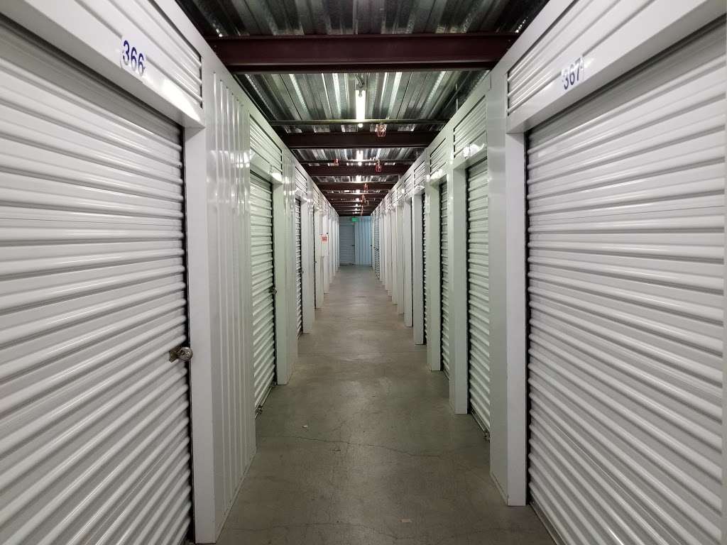 Highway Self Storage | 26950 Weyerhauser Way, Santa Clarita, CA 91351 | Phone: (661) 250-3975