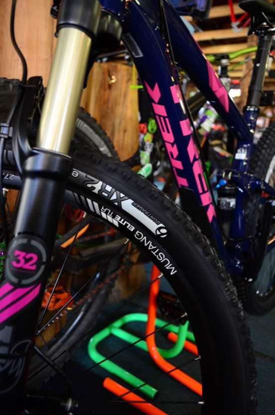 aCOS Gravity Bike Shop | 1743 Miner St, Idaho Springs, CO 80452 | Phone: (720) 410-2100