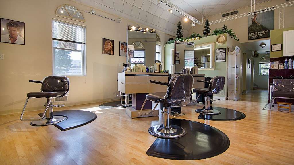 Antonio Michaels Salon & Day | 2012 Hart St, Dyer, IN 46311 | Phone: (219) 865-8216