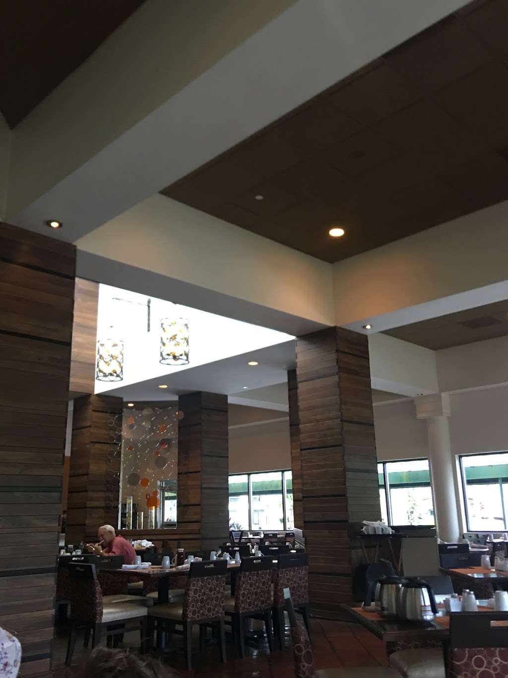 Mandolins | 2984-2998 Parkway Blvd, Kissimmee, FL 34747, USA