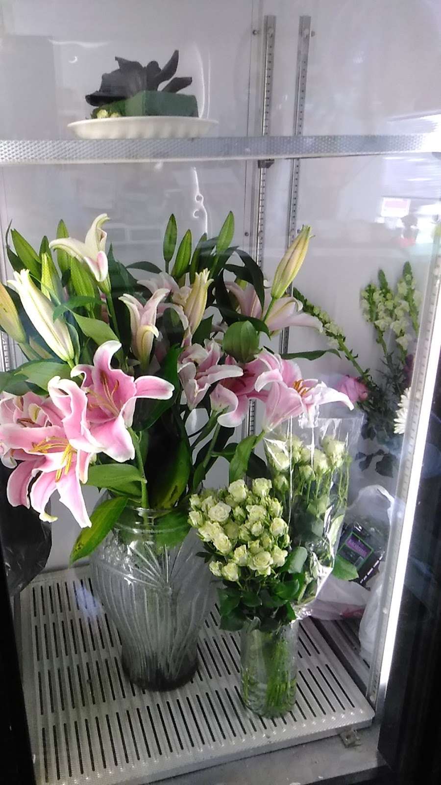 Flowers By Lety | 19710 Somerset Rd #3335, Somerset, TX 78069, USA | Phone: (830) 429-1301