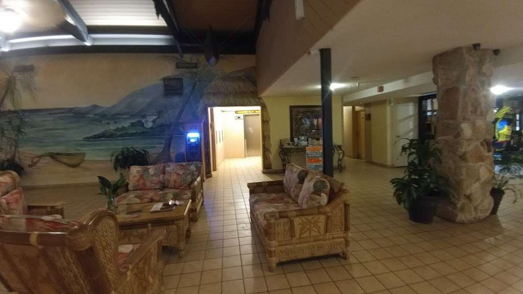 Vacation-Daytona @Hawaiian Inn Resort | 2301 S Atlantic Ave, Daytona Beach Shores, FL 32118, USA | Phone: (630) 927-6669