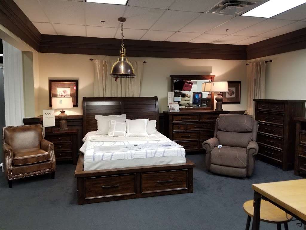 Mor Furniture for Less Warehouse | 6825-B W Buckeye Rd #4, Phoenix, AZ 85043, USA | Phone: (623) 478-8017