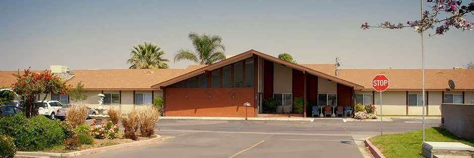 Rialto Retirement Home | 1441 S Riverside Ave, Rialto, CA 92376, USA | Phone: (909) 877-2340