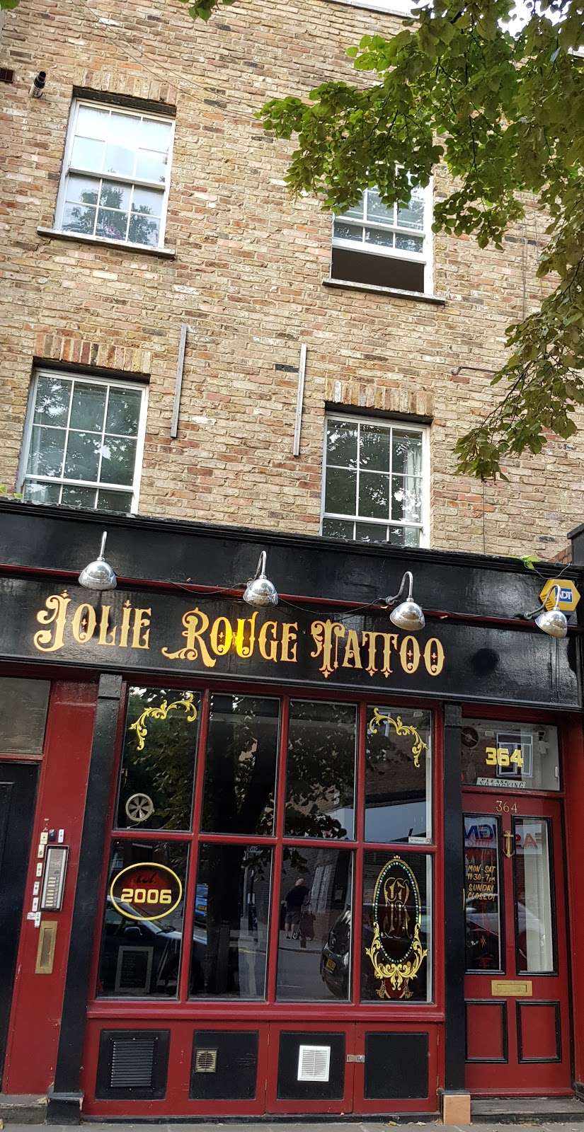 Jolie Rouge London | 364 Caledonian Rd, London N1 1DU, UK | Phone: 020 7609 5111