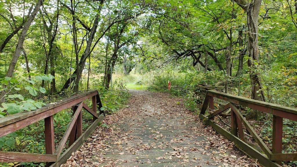 Sagawau Canyon Nature Preserve | 12545 111th St, Lemont, IL 60439 | Phone: (630) 257-2045