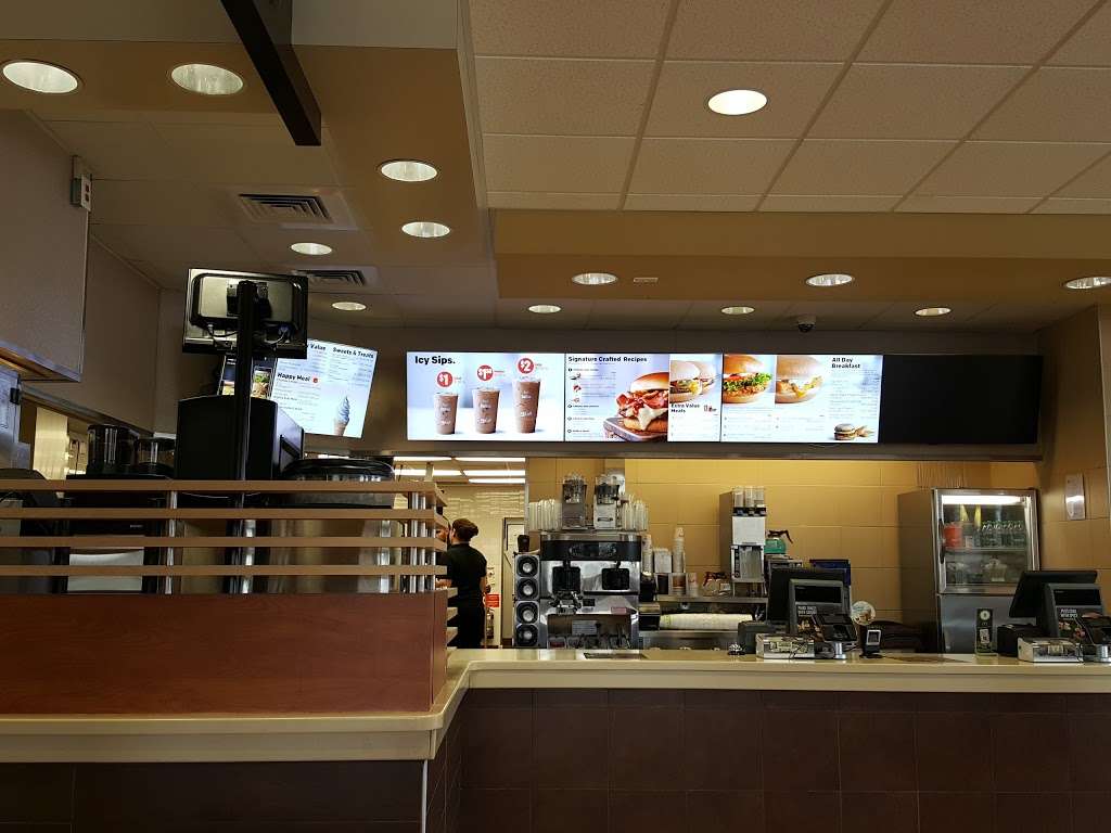 McDonalds | 38667 Sussex Hwy, Delmar, DE 19940, USA | Phone: (302) 846-0105