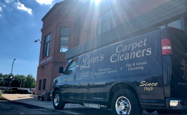 Lynns Carpet Cleaners | 520 E Main St, Genoa, IL 60135, USA | Phone: (815) 784-3385