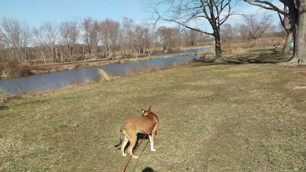 Greenwich Lake Park | U Lough Ln, Gibbstown, NJ 08027, USA