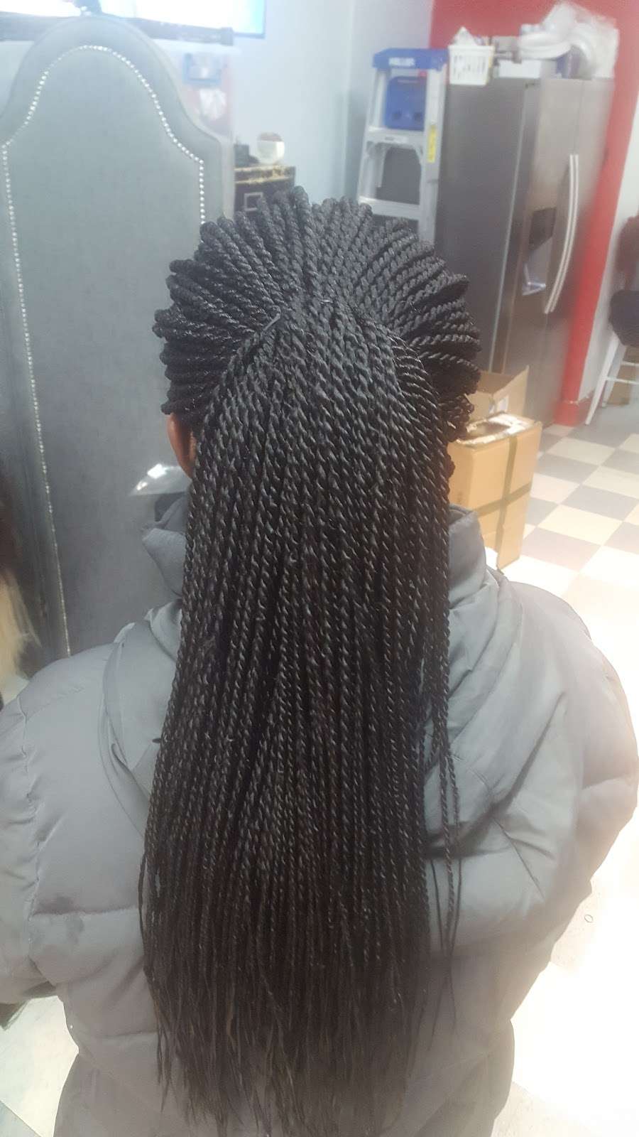 Fatimas African Hair Braiding | 5611 W North Ave, Milwaukee, WI 53208, USA | Phone: (414) 871-8774