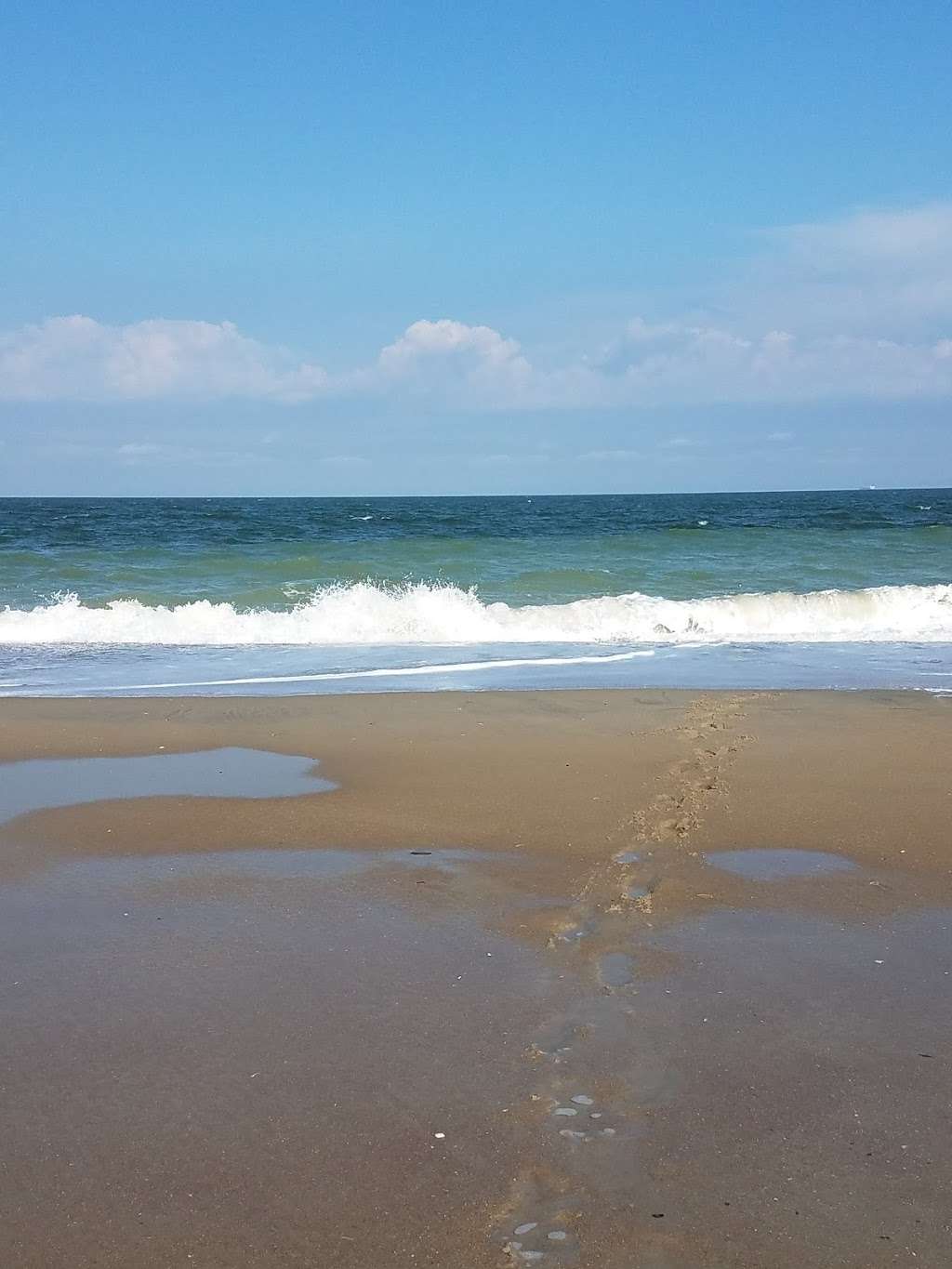 Third St Parking Lot | Atlantic Ave, Bethany Beach, DE 19930, USA