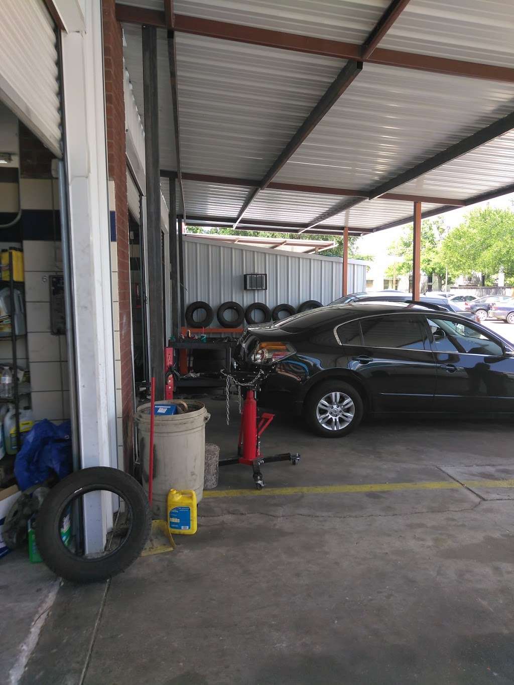 Cw Auto & Tires | 9686 Walnut St, Dallas, TX 75243, USA | Phone: (469) 332-7754