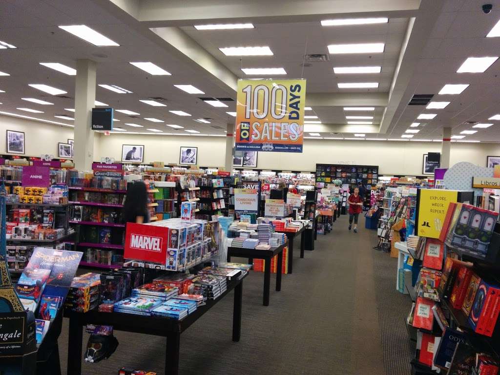 Books-A-Million | 2605 W Osceola Pkwy, Kissimmee, FL 34741 | Phone: (407) 552-0077