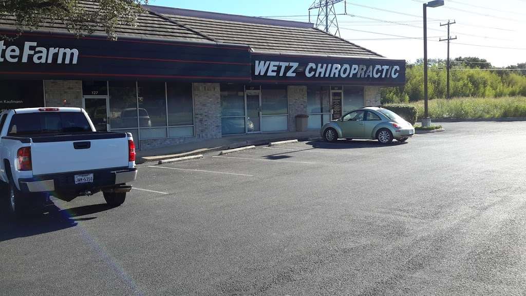 Wetz Chiropractic Clinic | 2300, 1583 Thousand Oaks # 127, San Antonio, TX 78232, USA | Phone: (210) 545-2225