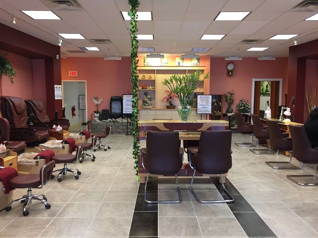 Nails Tek | 10537 E Washington St, Indianapolis, IN 46229, USA | Phone: (317) 899-5520