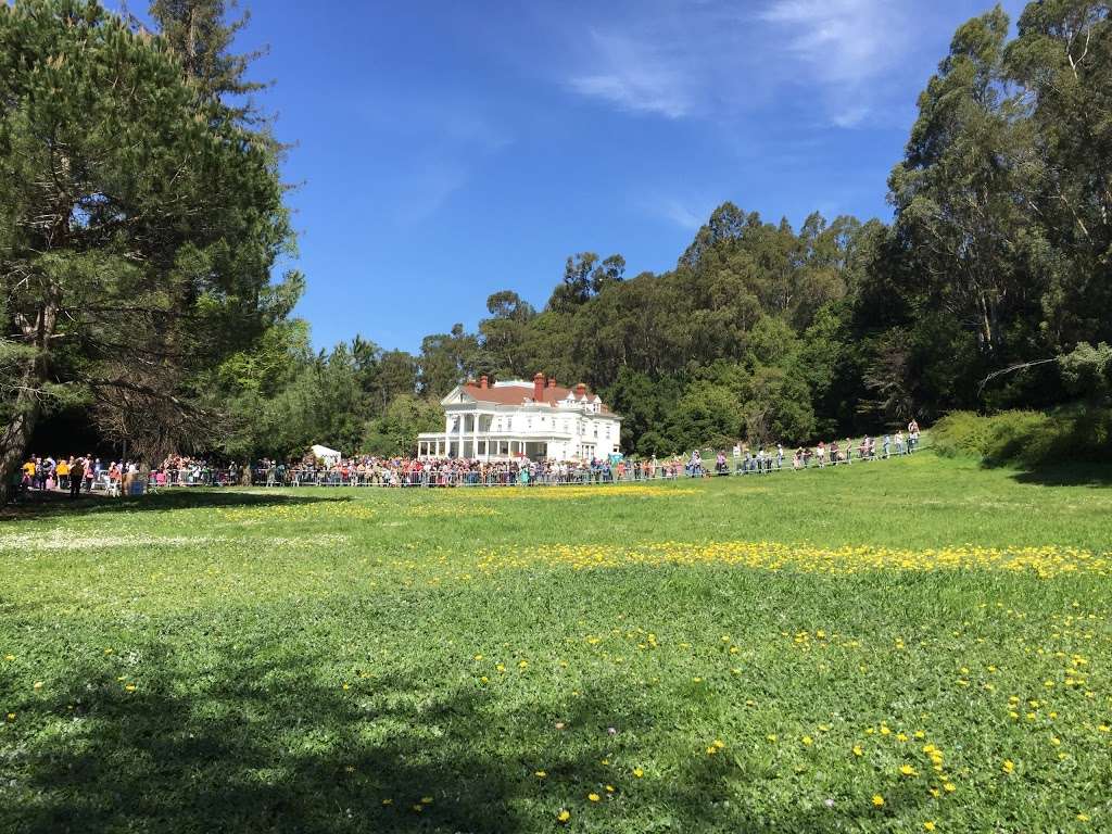 DUNSMUIR HELLMAN HISTORIC ESTATE | 2960 Peralta Oaks Ct, Oakland, CA 94605, USA