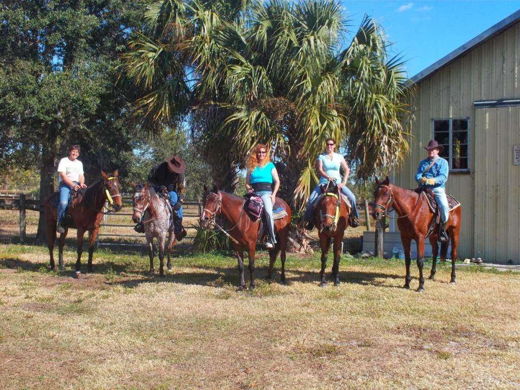 Just Horsin Around Ranch | 6500 W Park Ln, Lake Worth, FL 33449, USA | Phone: (561) 542-3835