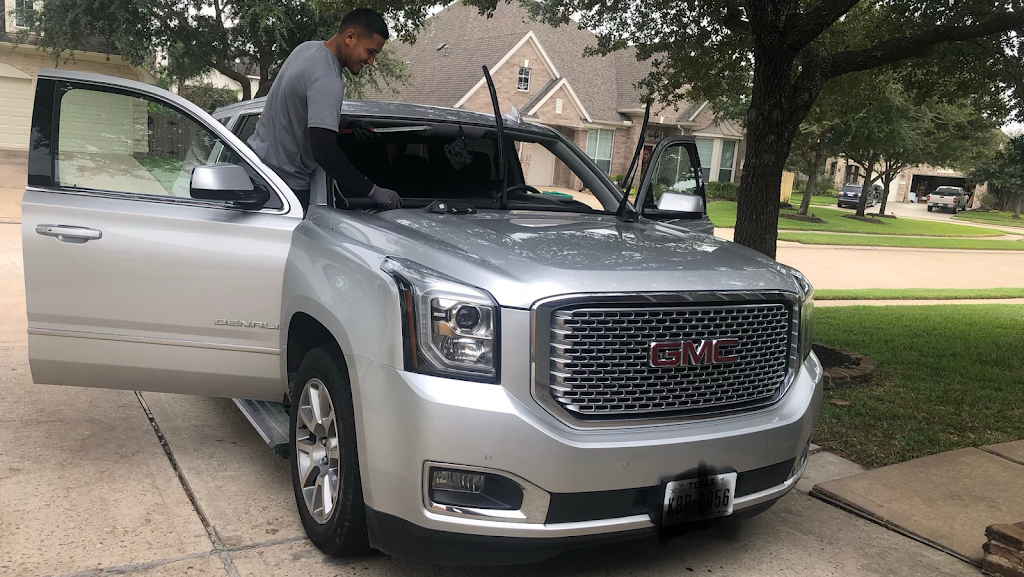 J N A AUTO GLASS | 13719 Sablecrest Dr, Houston, TX 77014 | Phone: (832) 272-4643