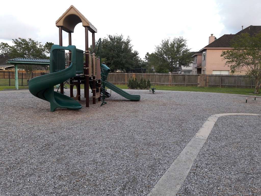 Pine Hollow Park | 1335 Pine Forest Dr, Pearland, TX 77581 | Phone: (281) 412-8900