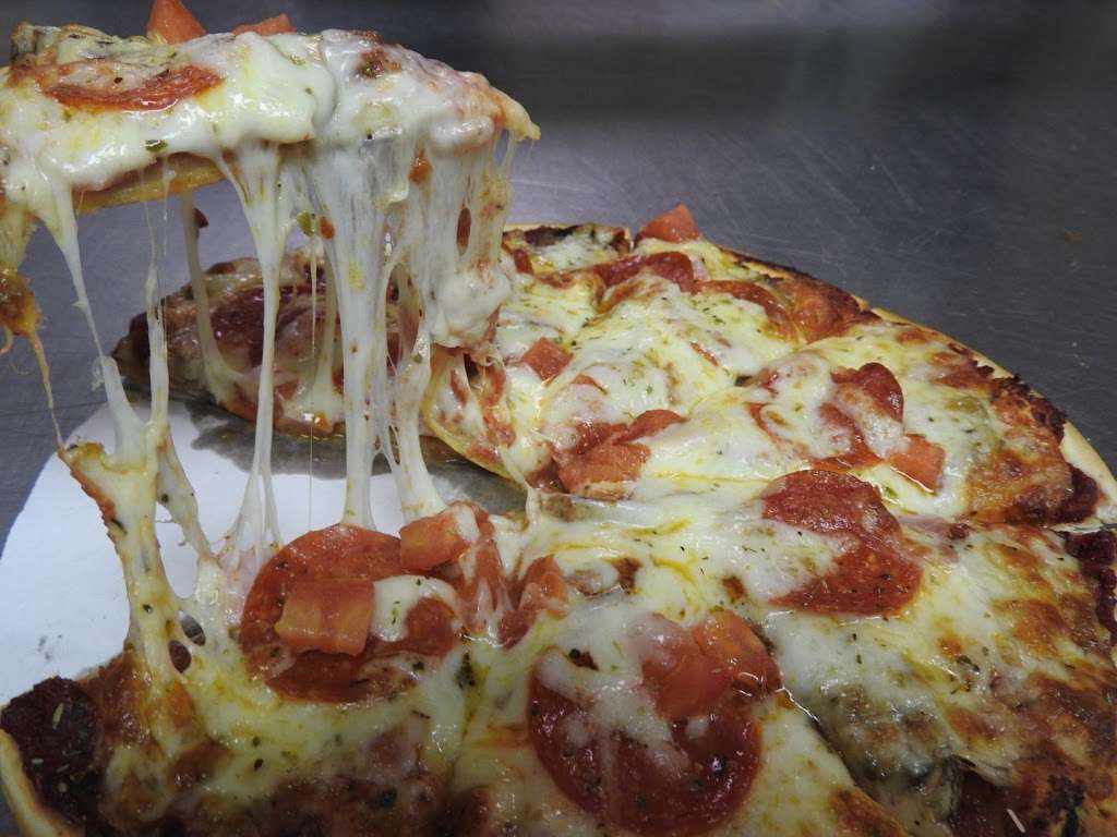 Venice Pizza | 1453 Broadway, Chesterton, IN 46304 | Phone: (219) 728-6438