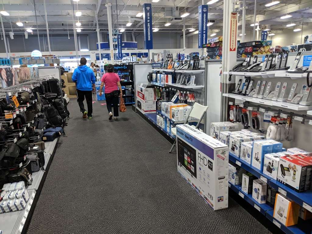 Best Buy | 63 Ranch Dr, Milpitas, CA 95035, USA | Phone: (408) 942-0201