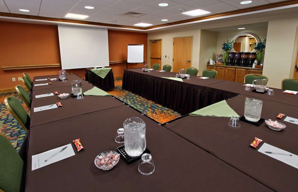 Hampton Inn Hagerstown-I-81 | 18300 Peak Cir, Hagerstown, MD 21742, USA | Phone: (240) 420-1970