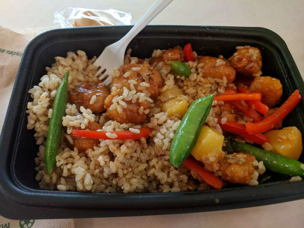 Pei Wei Asian Diner | Terminal Dr, Fort Lauderdale, FL 33315