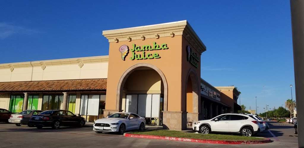 Jamba Juice Shadow Creek Ranch Town Center | 2810 Business Center Dr #138, Pearland, TX 77584, USA | Phone: (713) 340-2278