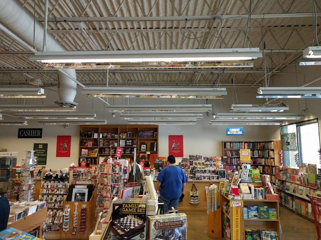 Half Price Books Overland Park | 8997 Metcalf Ave, Overland Park, KS 66212, USA | Phone: (913) 383-3373