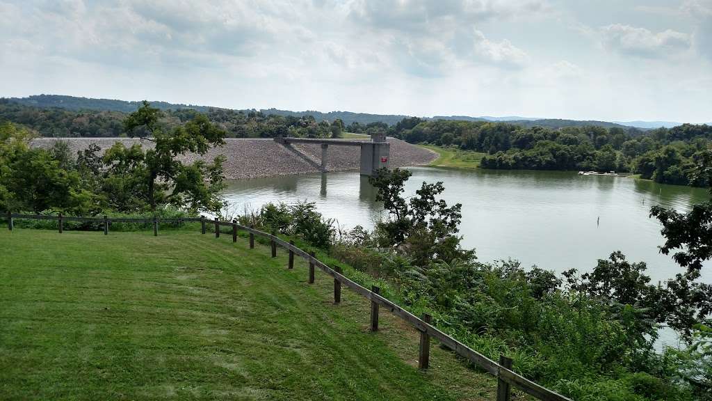 Blue Marsh Lake Visitors Center | 1268 Palisades Dr, Leesport, PA 19533, USA | Phone: (610) 376-6337