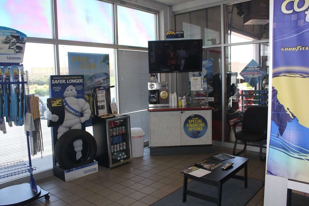 Tire World Auto Centers | 1291 Riverbend Way, Frederick, MD 21701, USA | Phone: (301) 668-5009