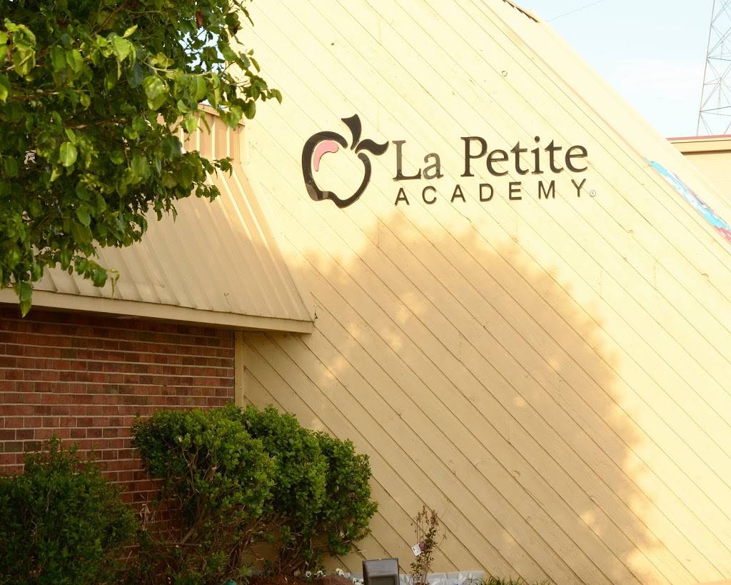 La Petite Academy of NW Oklahoma City | 7824 NW 94th St, Oklahoma City, OK 73162, USA | Phone: (877) 271-6466