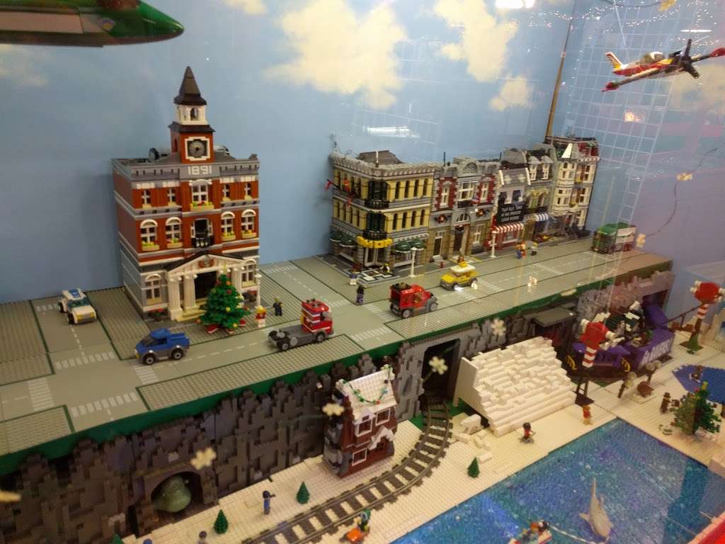 CLASSIC PLASTIC BRICKS | 3720 Maryland Ave, Ellicott City, MD 21043, USA | Phone: (410) 941-9073