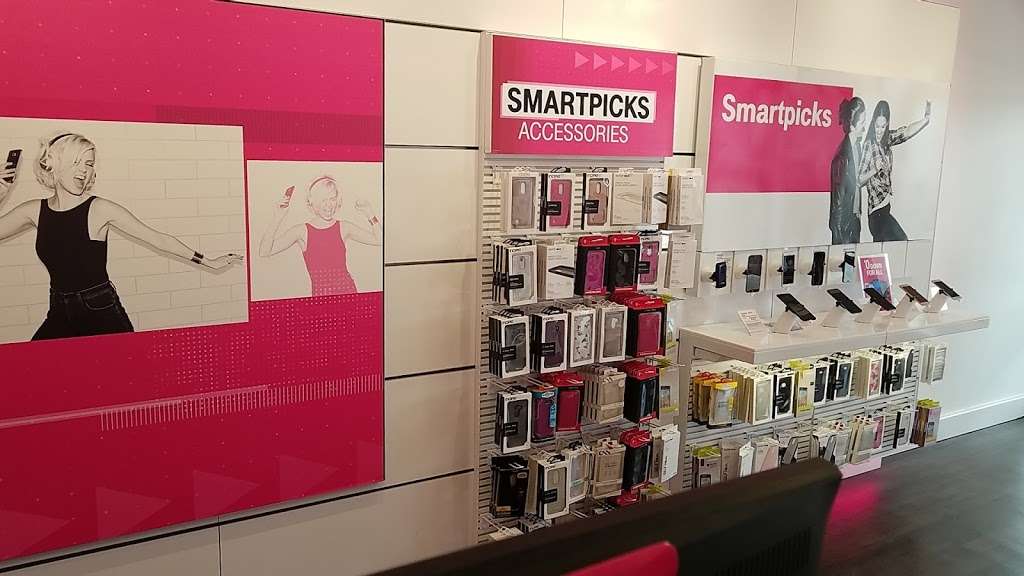 T-Mobile | 174 Littleton Rd, Westford, MA 01886, USA | Phone: (978) 727-8021