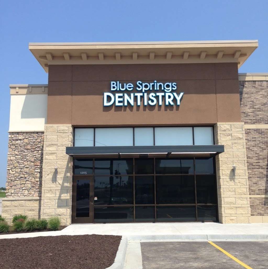 Blue Springs Dentistry and Orthodontics | 1205 NE Coronado Dr, Blue Springs, MO 64014 | Phone: (816) 228-4090