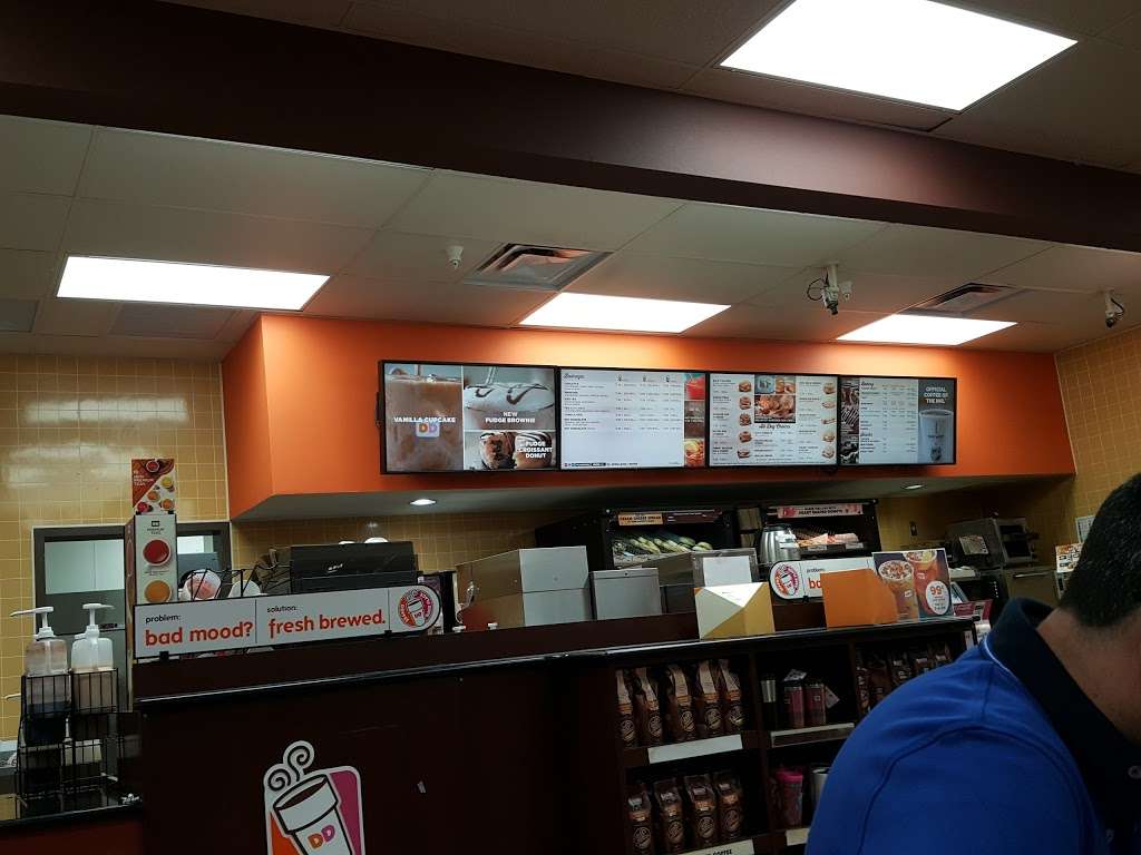 Dunkin Donuts | 420 S Weber Rd, Romeoville, IL 60446, USA | Phone: (815) 436-1928