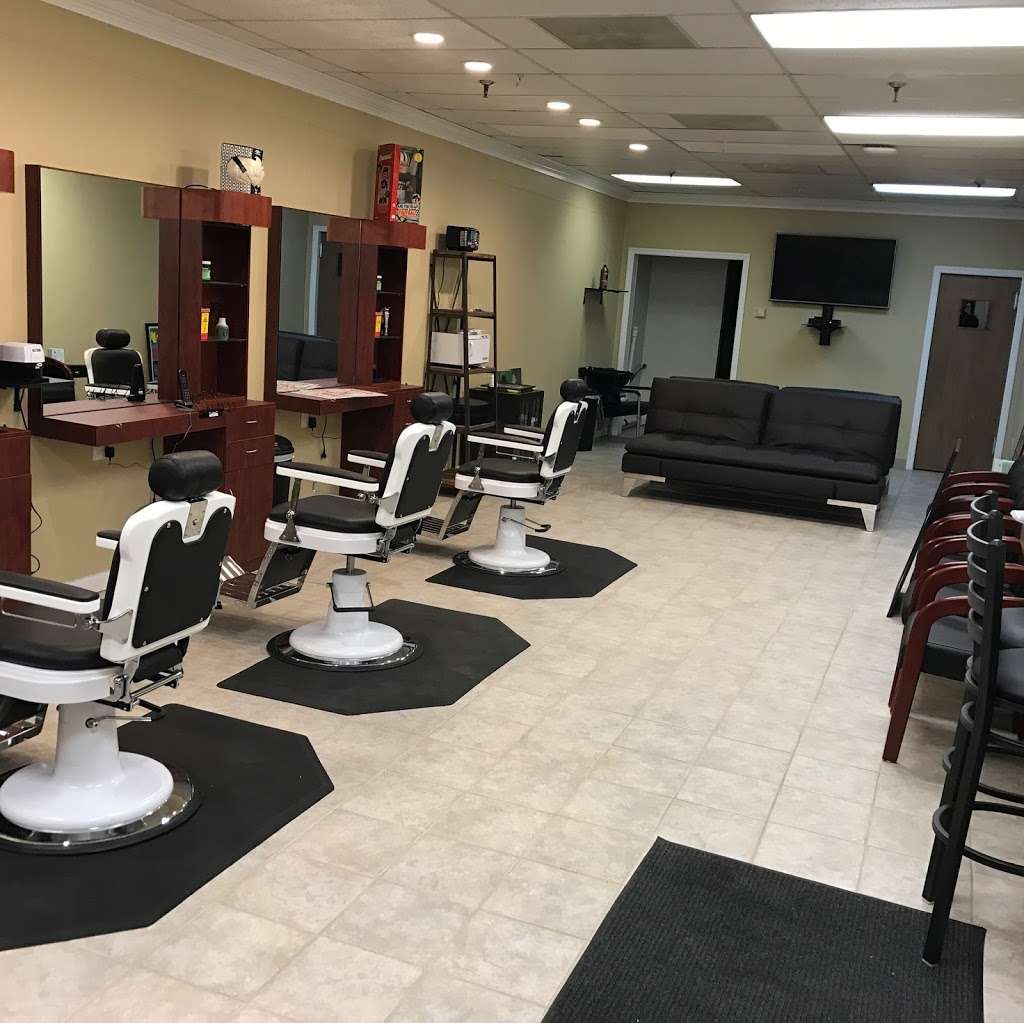 Francos Barbershop | 5 Ronald Dr, East Hanover, NJ 07936 | Phone: (973) 515-0300