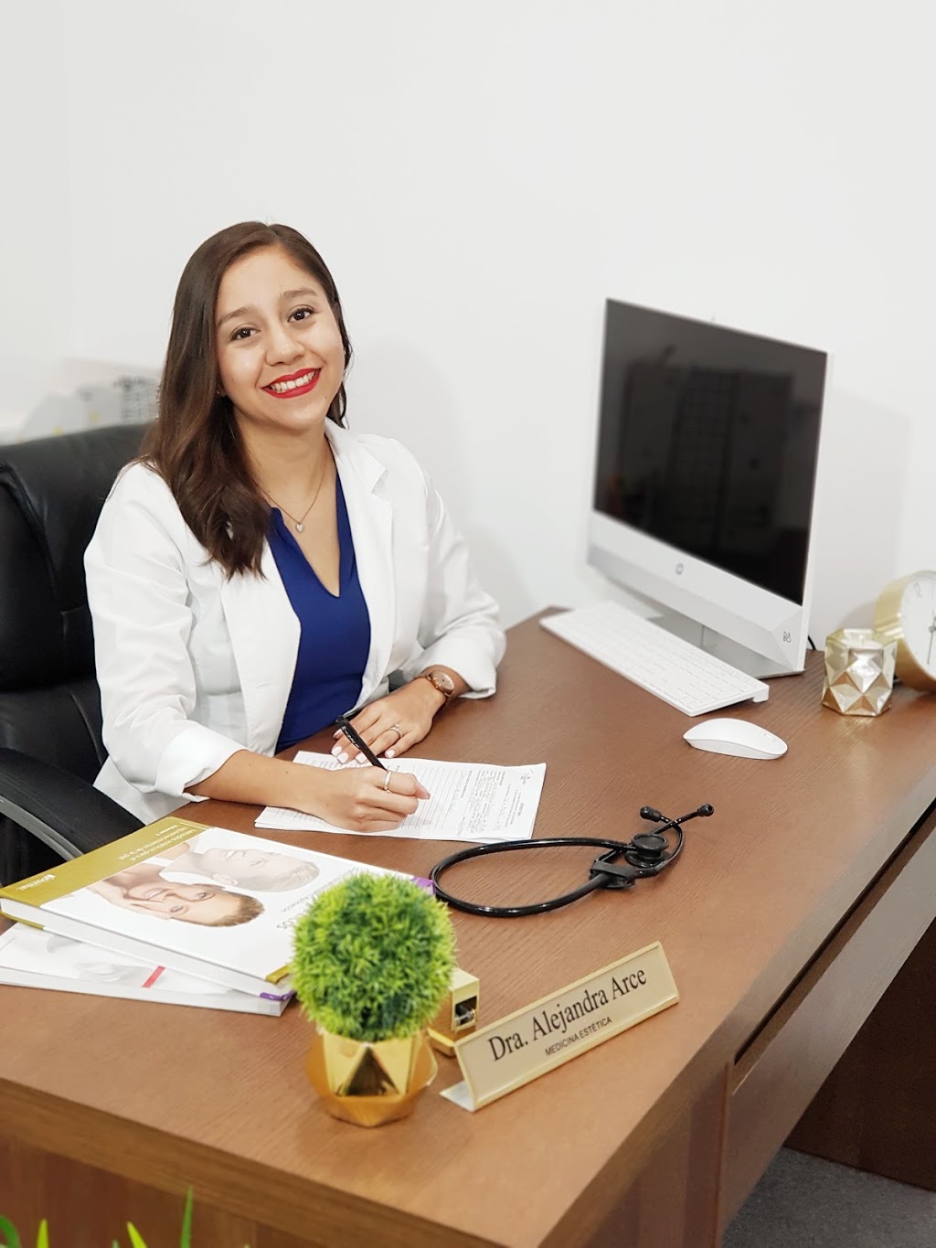 Dra. Alejandra Arce Aesthetic Medicine & Hair clinic | Consultorio #732 Hospital, StarMédica, Av. Paseo de la Victoria #4370, 32618 Cd Juárez, Chih., Mexico | Phone: 656 133 5922