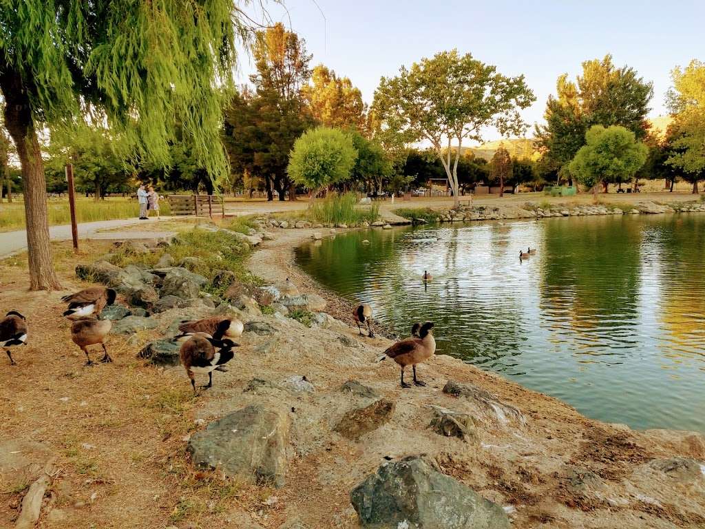 Parque Hellyer Country Park San Jose, CA 95111, USA BusinessYab