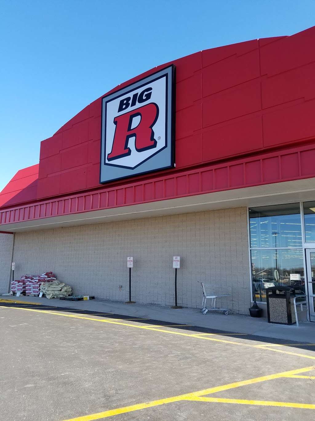 Big R® Stores Burlington | 1058 Milwaukee Ave, Burlington, WI 53105, USA | Phone: (262) 767-1390